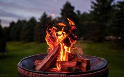 The Best Fire Pits for Backyard Weddings