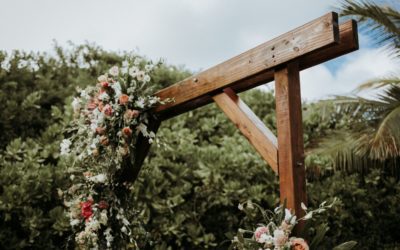 3 Wedding Arches Available On Amazon.com